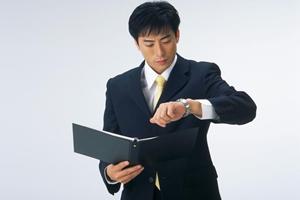 事務仕事を減らすために派遣会社に依頼