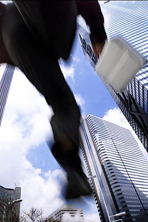 キャリアアップのための自己管理能力向上術：自律型人材のスキルアップ方法